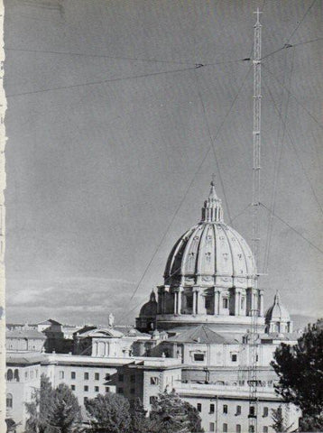 LAMINA V45701: Torre emisora de Radio Vaticana en cupula de San Pedro