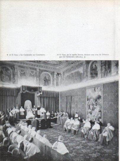 LAMINA V45620: Pio XII y los Cardenales en Consistorio