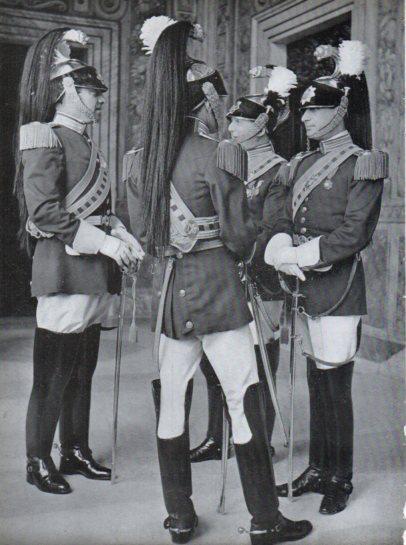 LAMINA V45628: Oficiales de la Guardia Noble del Vaticano