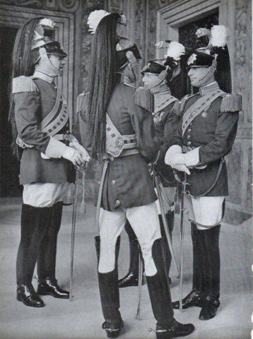 LAMINA V45628: Oficiales de la Guardia Noble del Vaticano