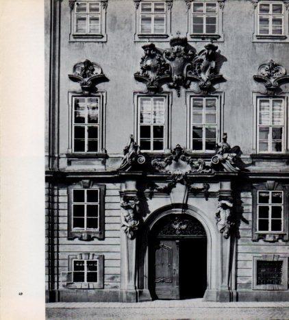 LAMINA V45583: Vienne. Chancellerie d'Austriche