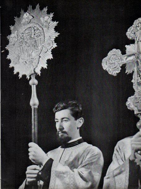 LAMINA V45653: Fray Ambrosio Kozac de Nabeh-Karbar, Siria