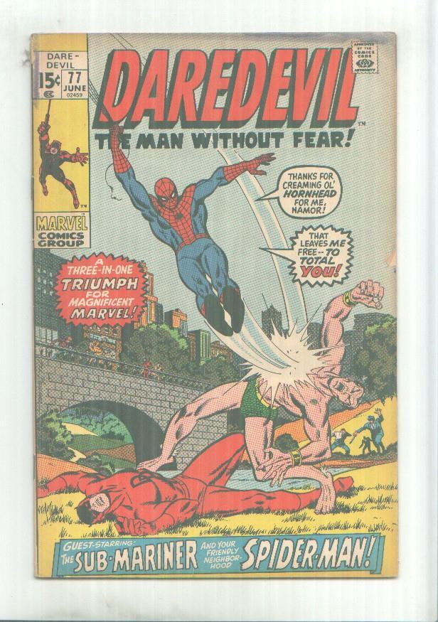 Marvel Comics: Daredevil vol 1 numero 77 (cubierta aviejada con leve roto lomo lado superior)