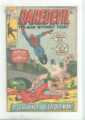 Marvel Comics: Daredevil vol 1 numero 77 (cubierta aviejada con leve roto lomo lado superior)