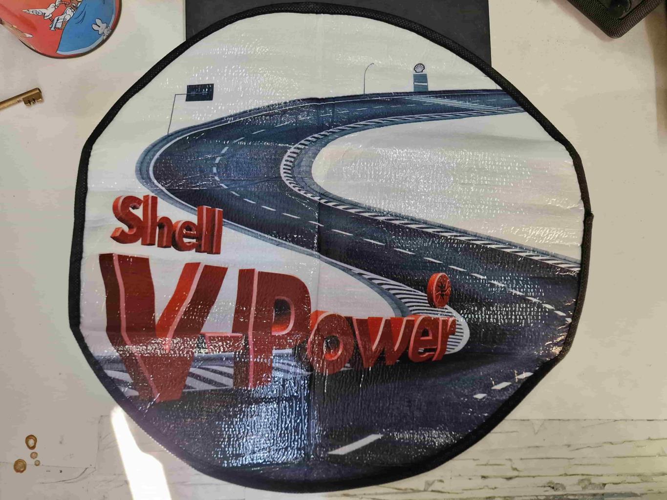 Parasol volante: Shell V-Power (gasolina premium dentro de la familia Shell)