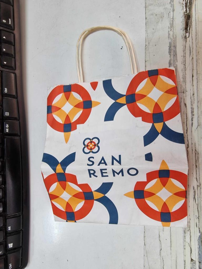 Bolsa de papel: San Remo. PEFC/14-38-00013