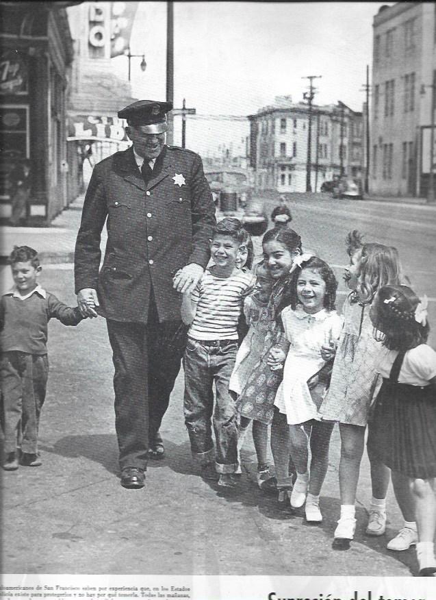 LAMINA 38445: Policia con niños en San Francisco