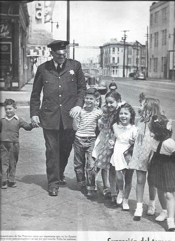 LAMINA 38445: Policia con niños en San Francisco