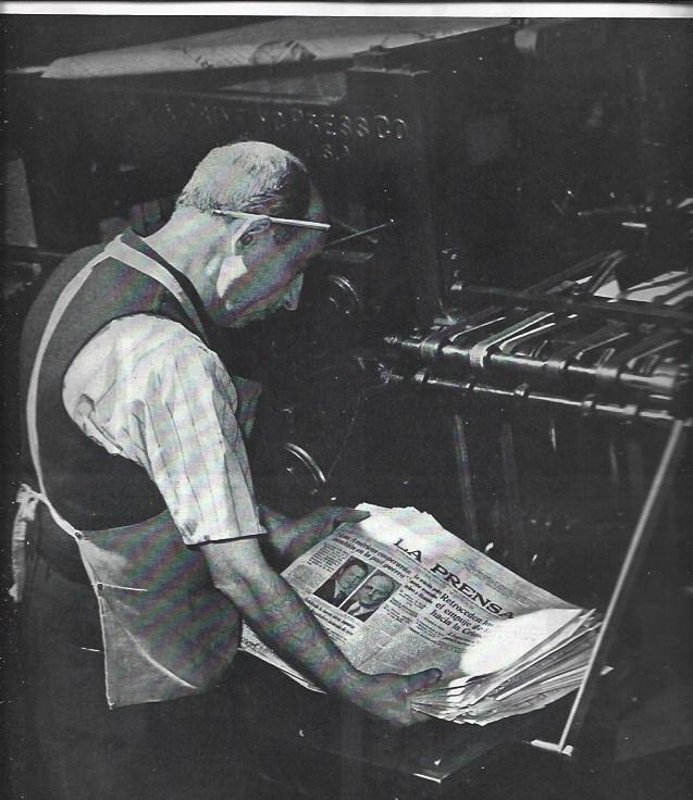 LAMINA 38480: Operario de La Prensa en Nueva York