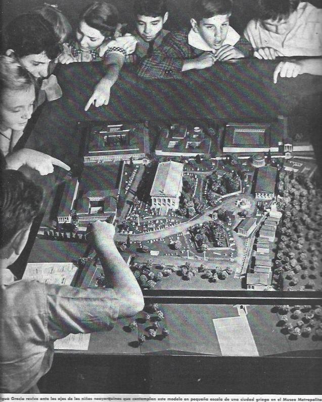 LAMINA 38634: Niños en el Museo Metropolitano de Nueva York