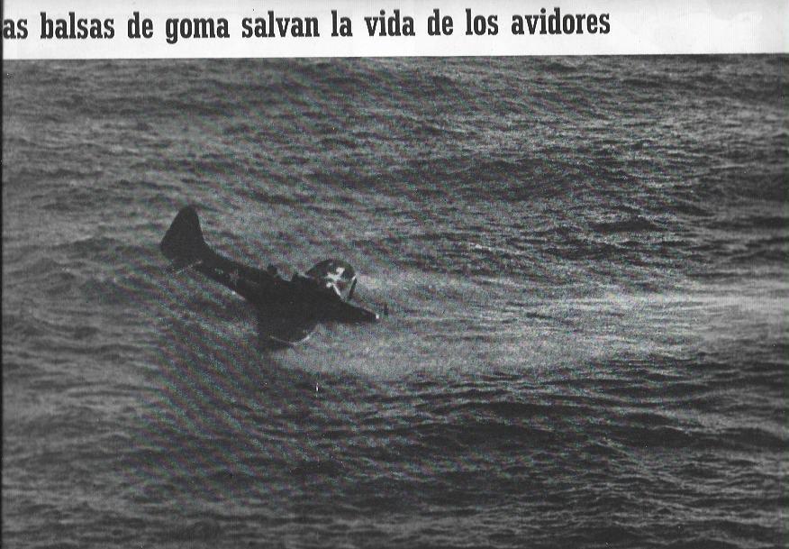 LAMINA 38607: Derribo en el mar