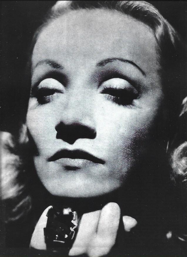 LAMINA 38281: Marlen Dietrich