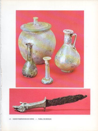 LAMINA V47043: Vasos funerarios y puñal siglo II, Roma