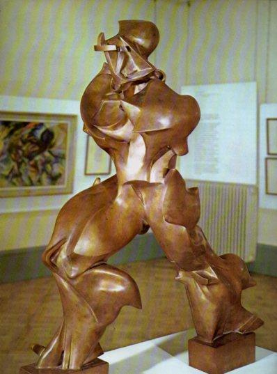 LAMINA V48120: Escultura por Umberto Boccioni