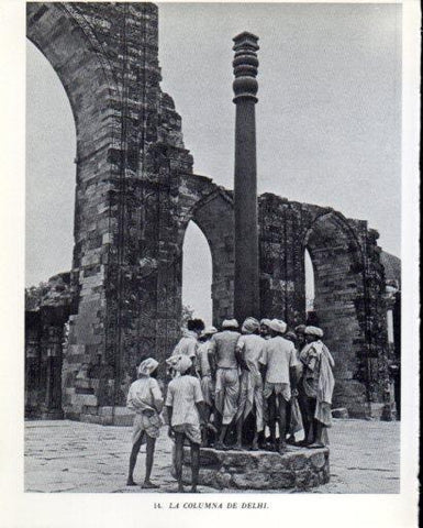 LAMINA V47806: La columna de Delhi