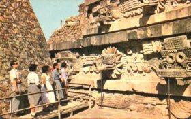 POSTAL PV12294: Templo de Quetzalcoatl en Teotihuacan, Mexico