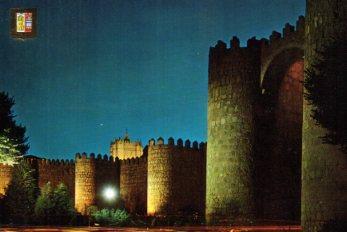 POSTAL PV12629: Puerta de San Vicente en Avila vista nocturna