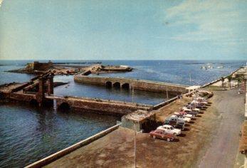 POSTAL PV12613: Los Puentes y Castilo San Gabriel, Lanzarote