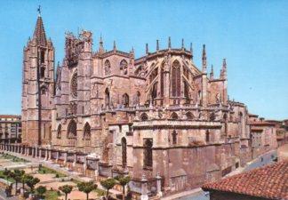 POSTAL PV12496: Abside y fachada del Mediodia, Catedral de Leon