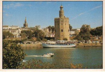 POSTAL PV13084: Sevilla. Torre del Oro y el Guadalquivir