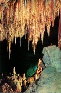 POSTAL PV13019: Mallorca. Cuevas del Drach. Manton chinesco