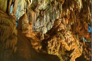 POSTAL PV13033: Cueva de Nerja. Sala del Cataclismo vista parcial