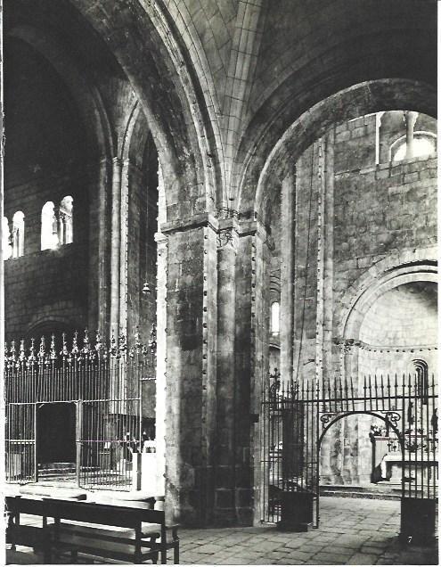 LAMINA 38699: Interior de Sant Pau del Camp, La Seu d'Urgell