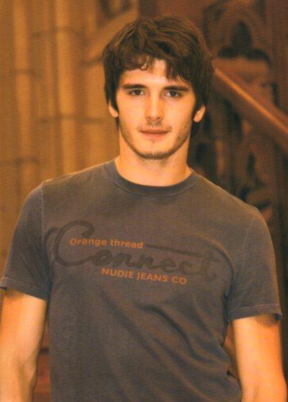 LAMINA V48529: Yon Gonzalez actor
