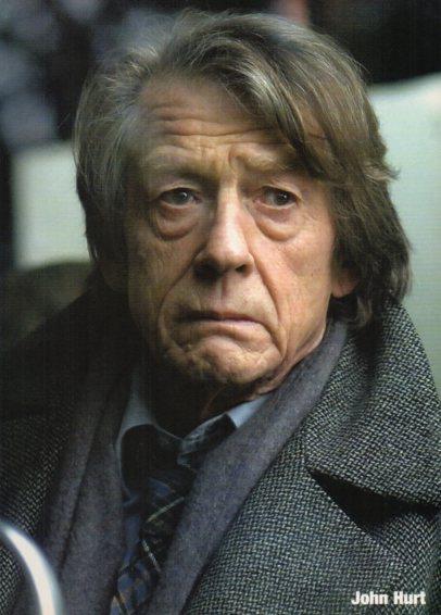 LAMINA V48469: John Hurt