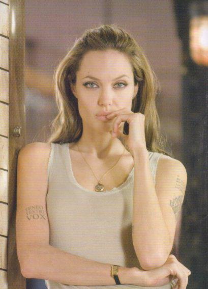 LAMINA V48401: Angelina Jolie