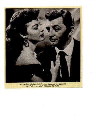 V48712: Ava Gardner y Robert Mitchum en Odio y orgullo