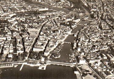 POSTAL PV13175: Zurich. Quaibrucke, Hauptbahnhof