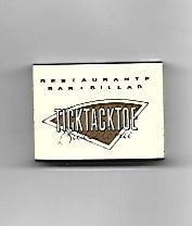 CAJA DE CERILLAS 150: Ticktacktoe. Barcelona