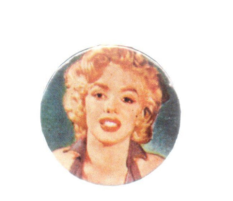 V49185: Chapa con imperdible de Marilyn Monroe