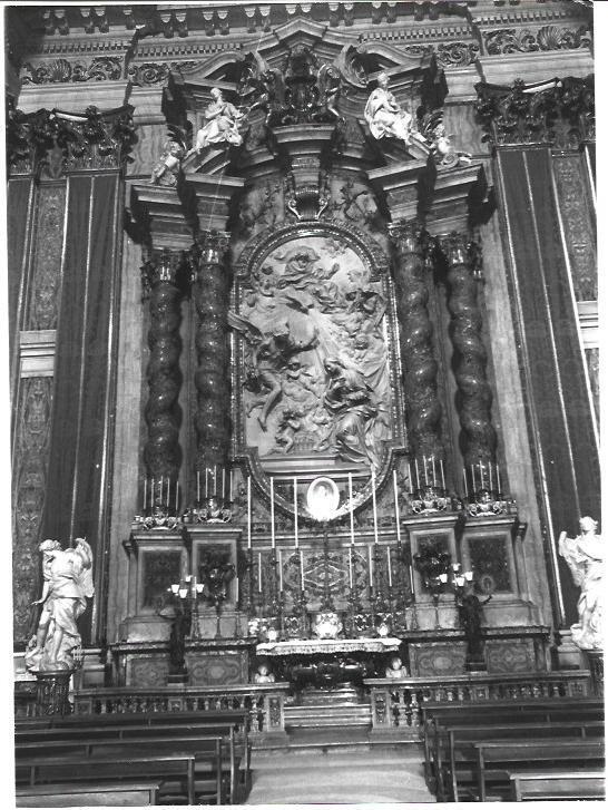 VARIOS 6833: Altar de iglesia