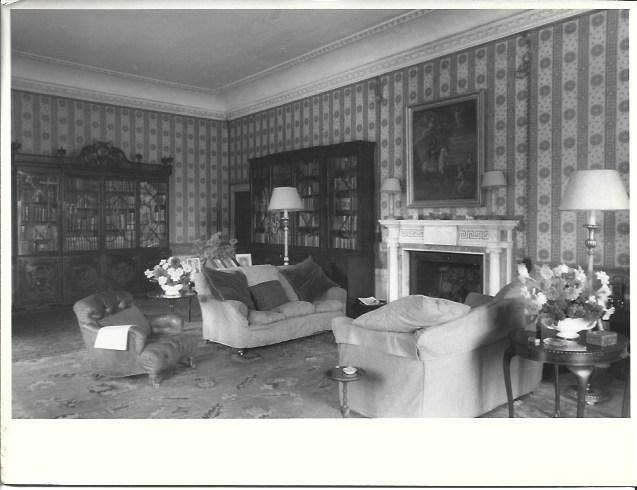 VARIOS 6809: Biblioteca en Lucan House