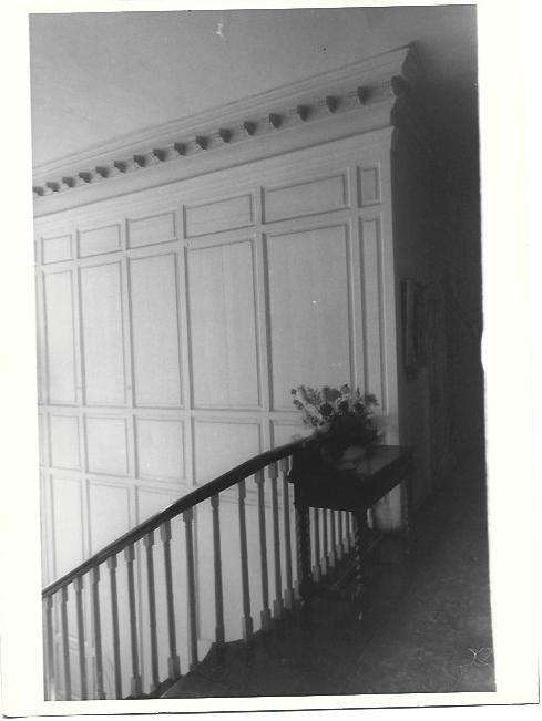 VARIOS 6810: Rincon en Lucan House