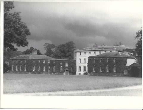VARIOS 6817: Vista parcial de Lucan House