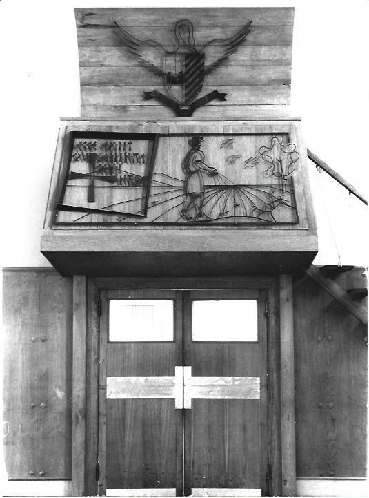 VARIOS 6924: Puerta de acceso a iglesia