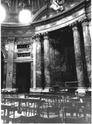 VARIOS 6874: Columnata interior en iglesia