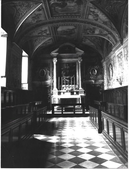 VARIOS 6887: Altar en capilla secular