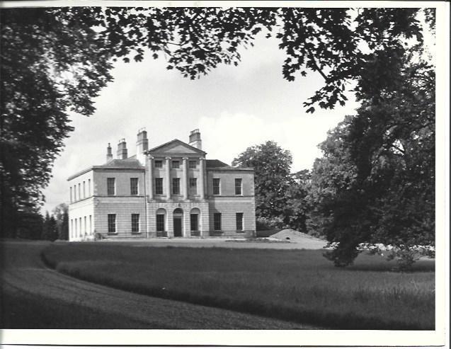 VARIOS 6790: Vista de Lucan House