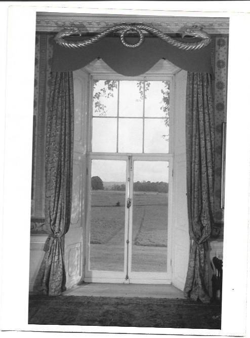 VARIOS 6816: Puerta de cristal en Lucan House