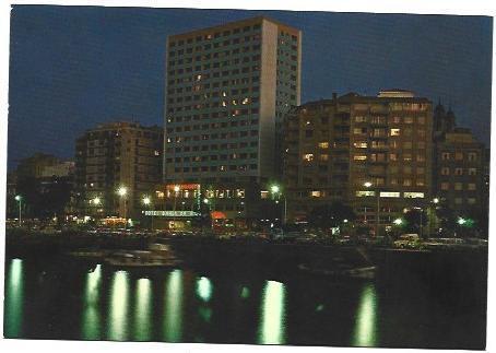 POSTAL A6722: Vista nocturna de Vigo
