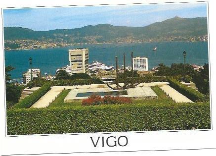 POSTAL A6719: Monumento a los Galeones de Randa en Vigo