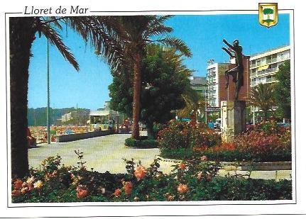 POSTAL A6765: Monumento a la Sardana en Lloret de Mar