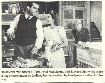 LAMINA 39684: Escena de Remember the night con Barbara Stanwyck