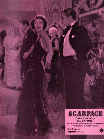 LAMINA V50414: Scarface cara cortada, Al Capone. Paul Muni, Ann Dvorak y George Raft. Nº 4
