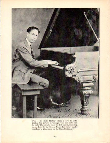 LAMINA V50363: Ferd Jelly Roll Morton playing piano 20s