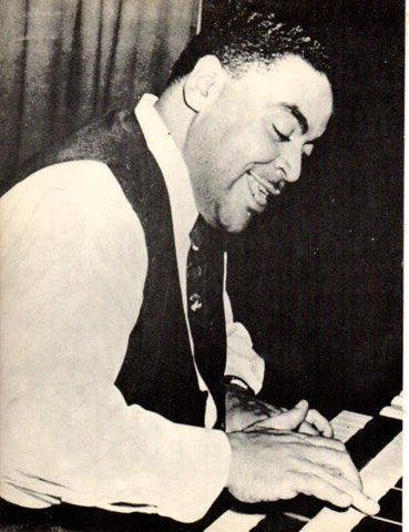 LAMINA V50381: Fats Waller at the organ